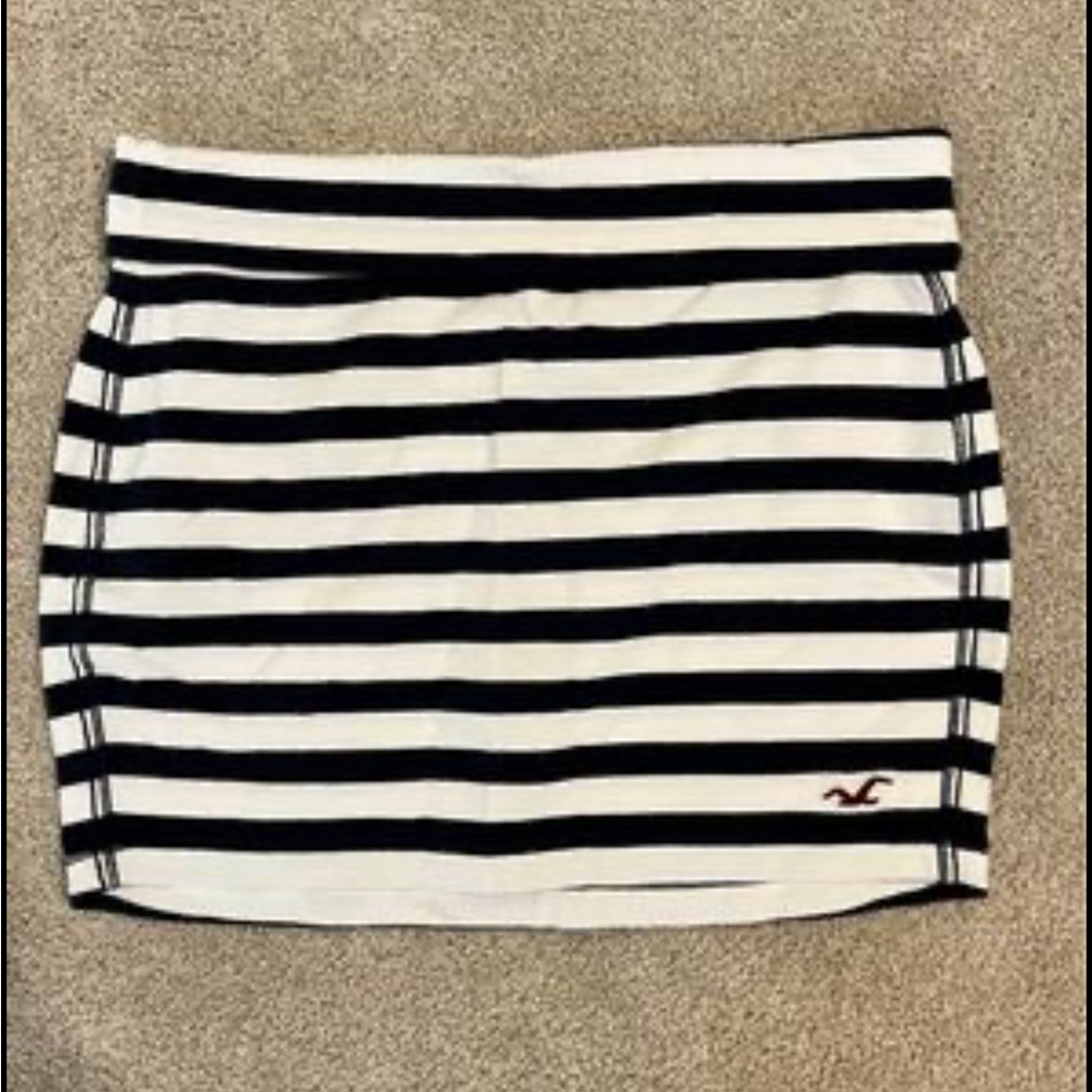 Hollister skirt